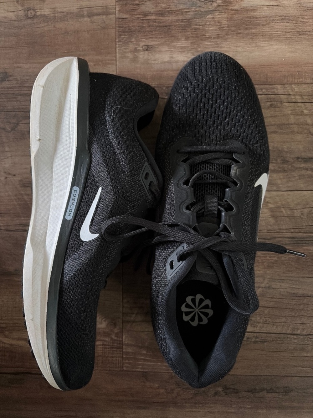 Nike Air.